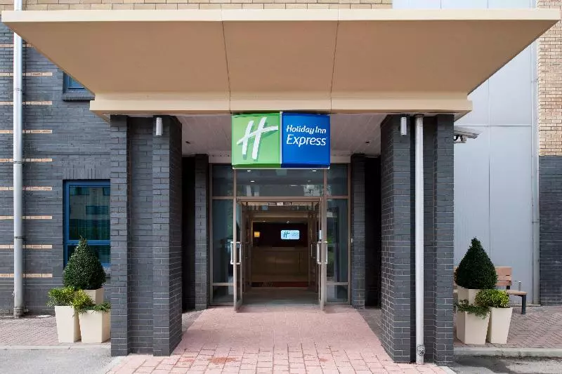 Fotos del hotel Holiday Inn Express Leeds City Centre, An Ihg:  7