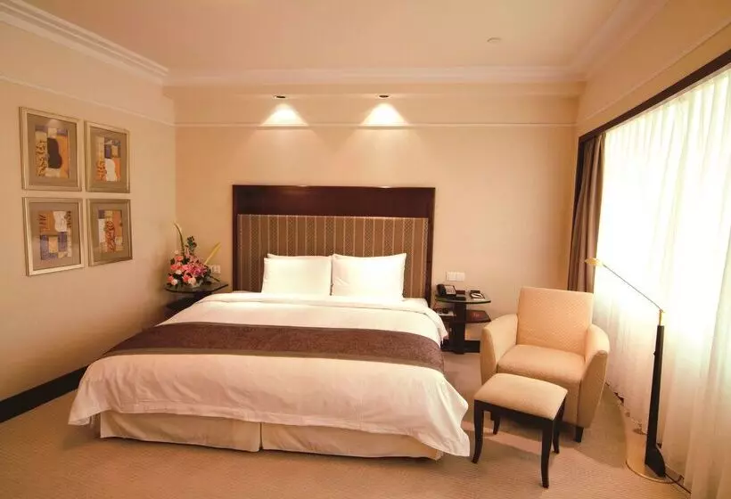 Fotos del hotel Howard Johnson Ginwa Plaza:  17