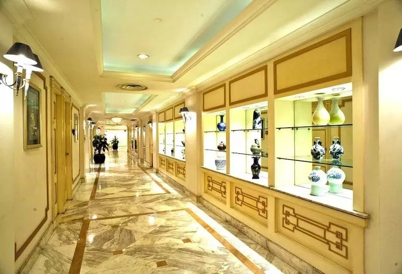 Fotos del hotel Howard Johnson Ginwa Plaza:  13