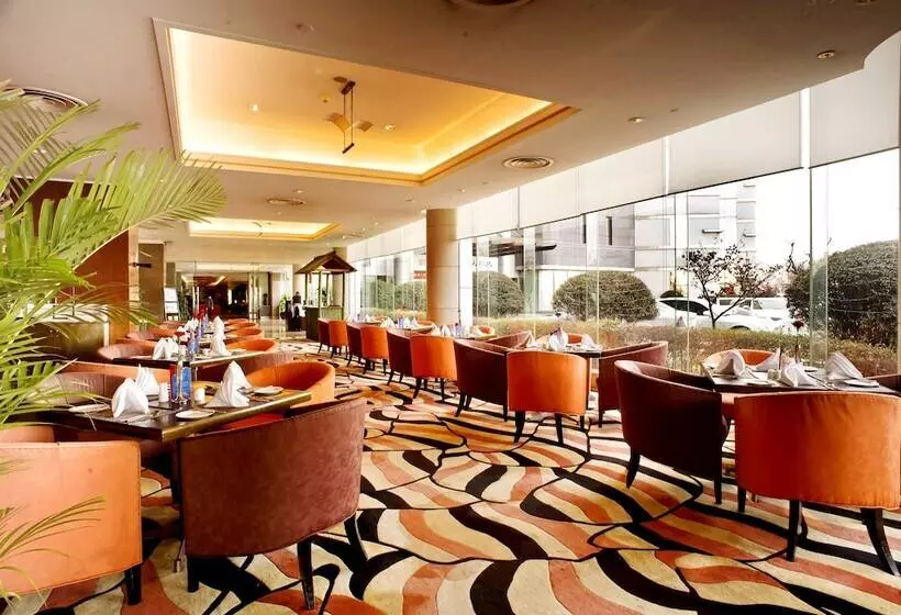 Fotos del hotel Howard Johnson Ginwa Plaza:  16