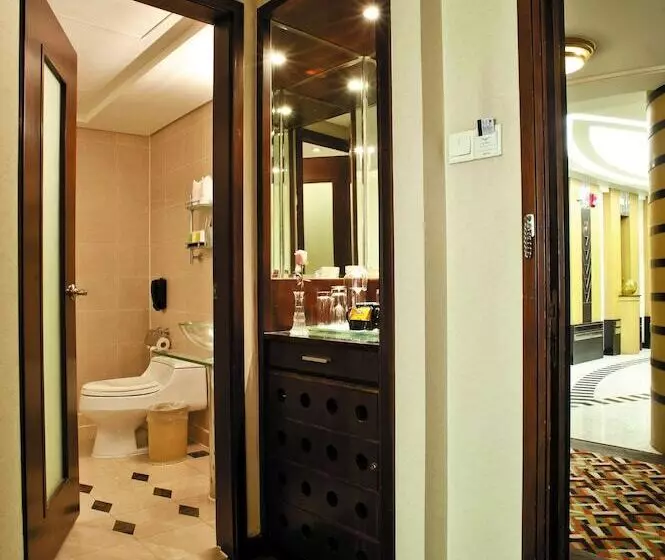 Fotos del hotel Howard Johnson Ginwa Plaza:  5