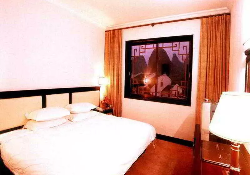 Fotos del hotel Regency Holiday:  7