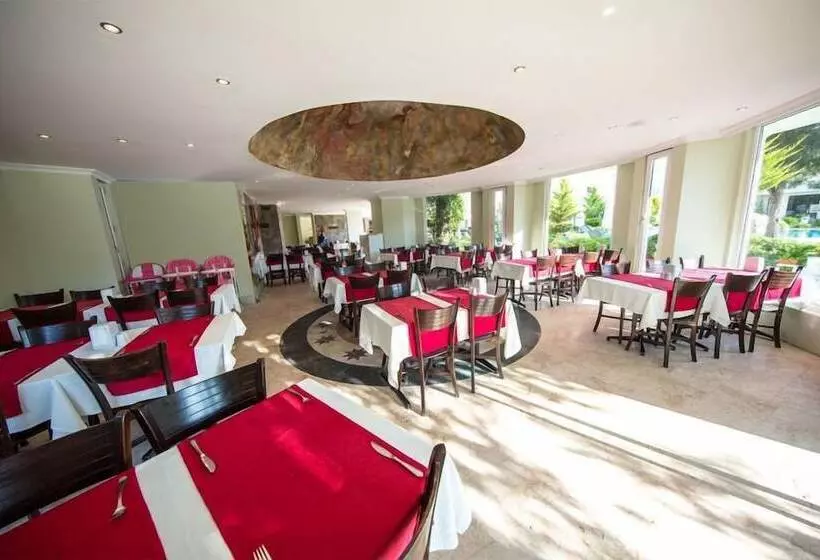 Fotos del hotel Royal Palm Beach Hotel  All Inclusive:  5