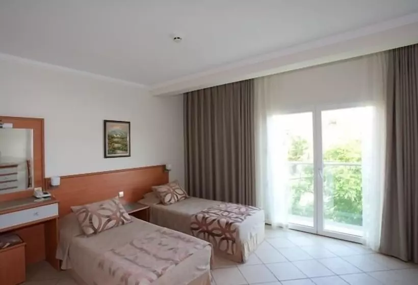 Fotos del hotel Royal Palm Beach Hotel  All Inclusive:  24