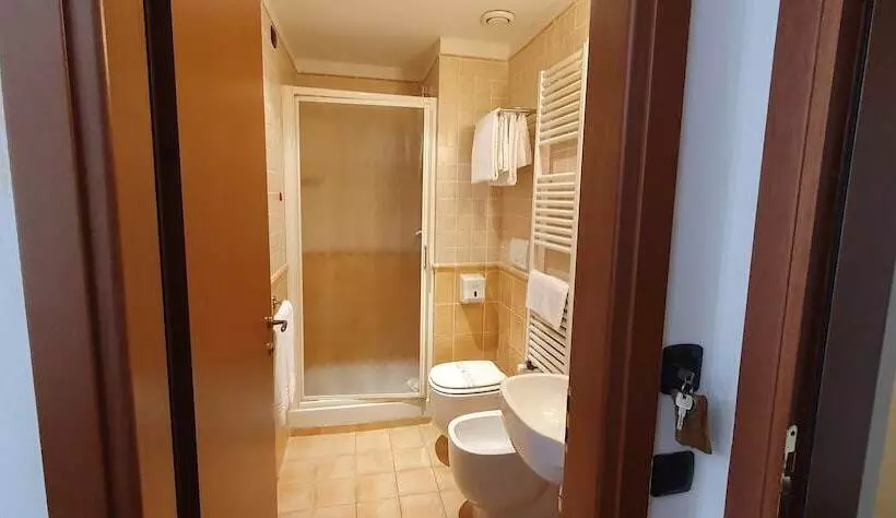 Fotos del hotel Carignano:  14