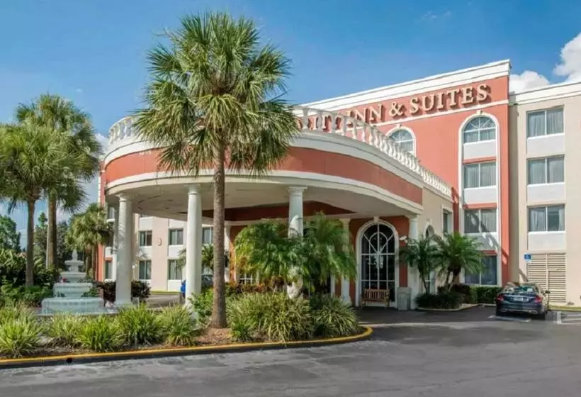 Quality Inn & Suites Near The Theme Parks