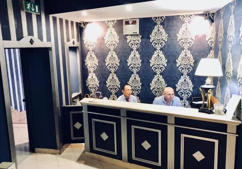 Fotos del hotel Paris:  3