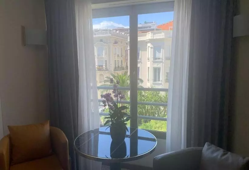 Fotos del hotel Goldstar Apartments & Suites:  20