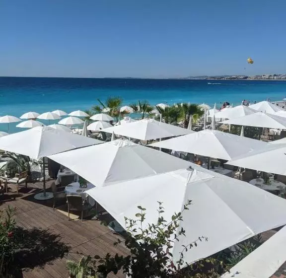 Fotos del hotel Goldstar Apartments & Suites:  17