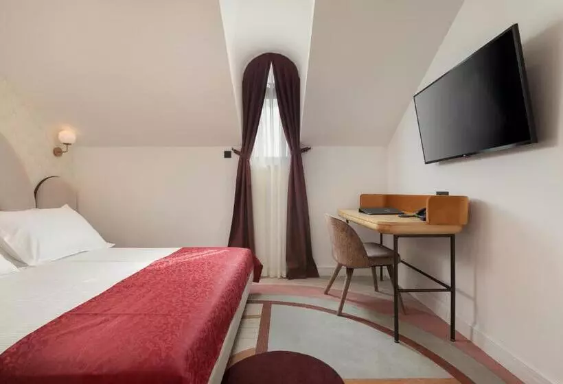 Heritage  Porin Makarska