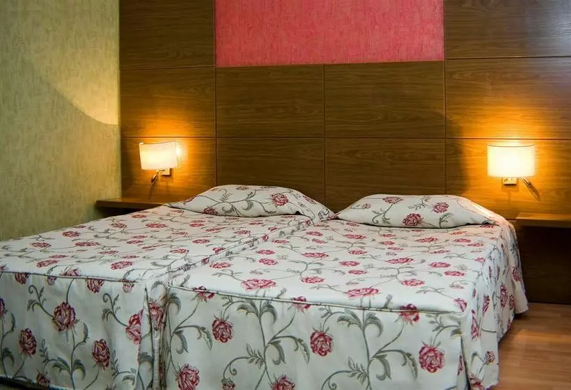 Fotos del hotel Plaza:  2