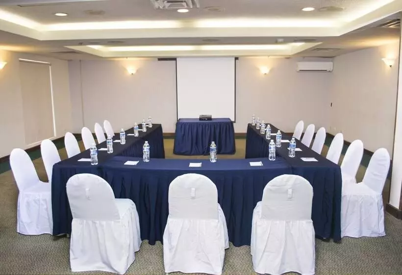 Fotos del hotel Istay Hotel Ciudad Juarez:  15