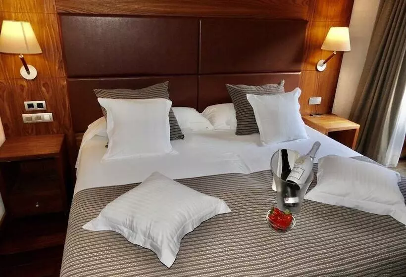 Fotos del hotel Riberies:  16