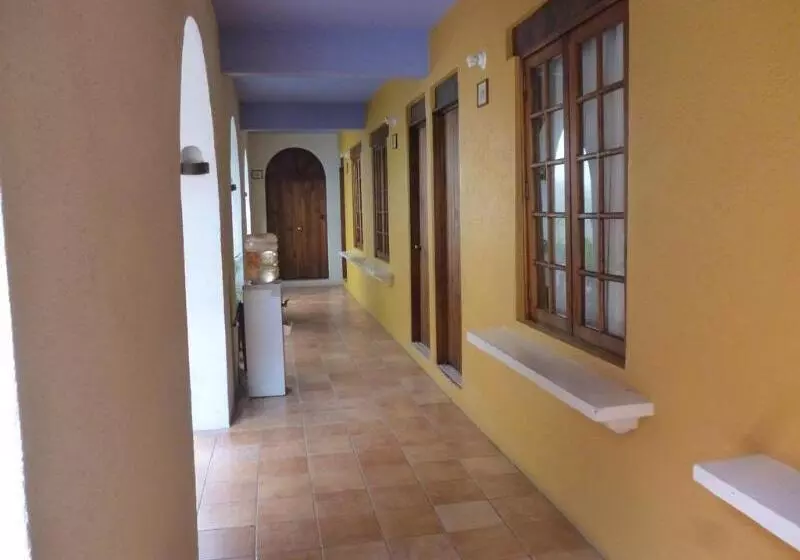 Fotos del hotel Trébol:  7