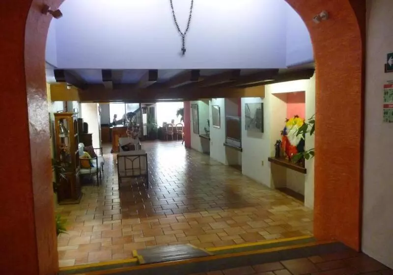 Fotos del hotel Trébol:  2