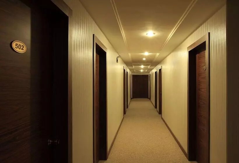 Fotos del hotel Hotel Ogulturk:  11