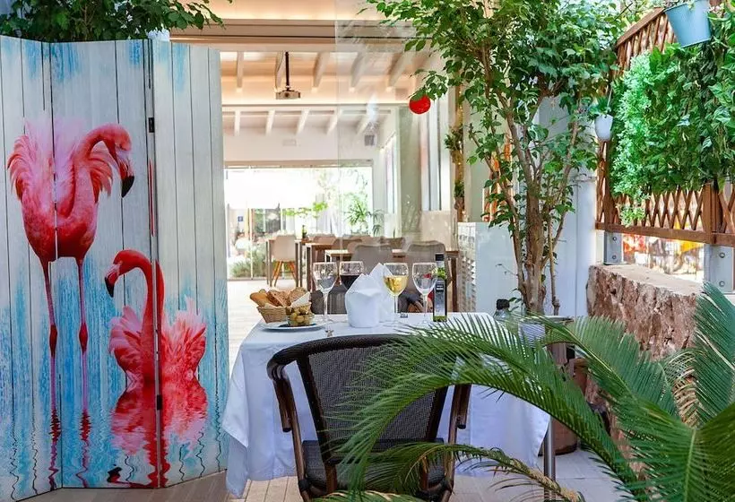 Fotos del hotel Los Rosales:  16