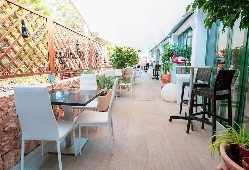 Fotos del hotel Los Rosales:  13