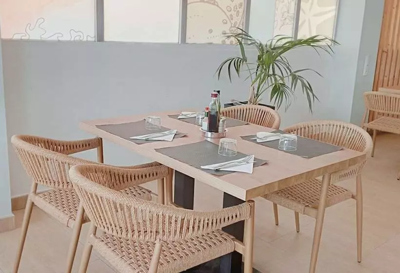 Fotos del hotel Los Rosales:  4