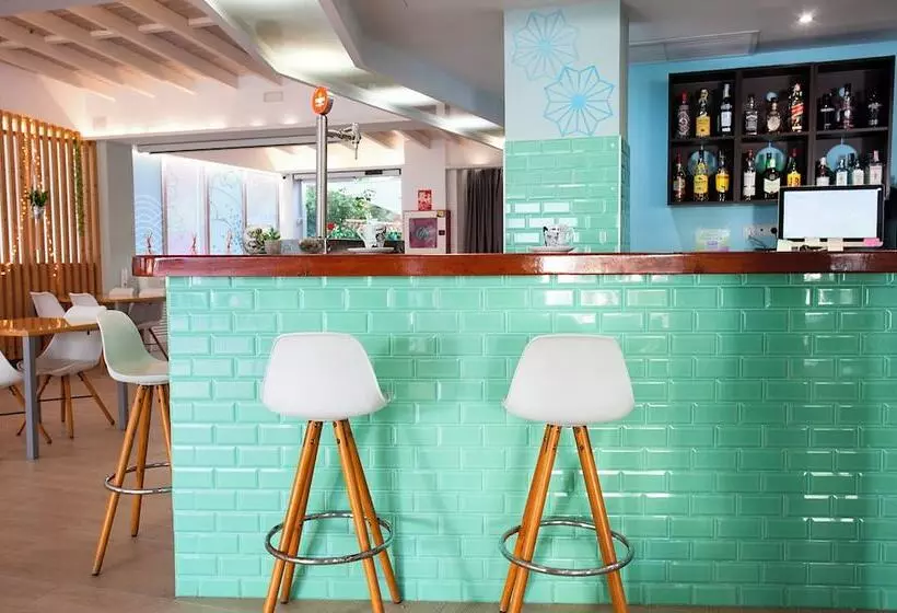 Fotos del hotel Los Rosales:  17