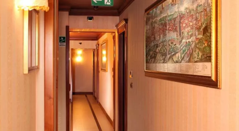 Fotos del hotel Serena:  2