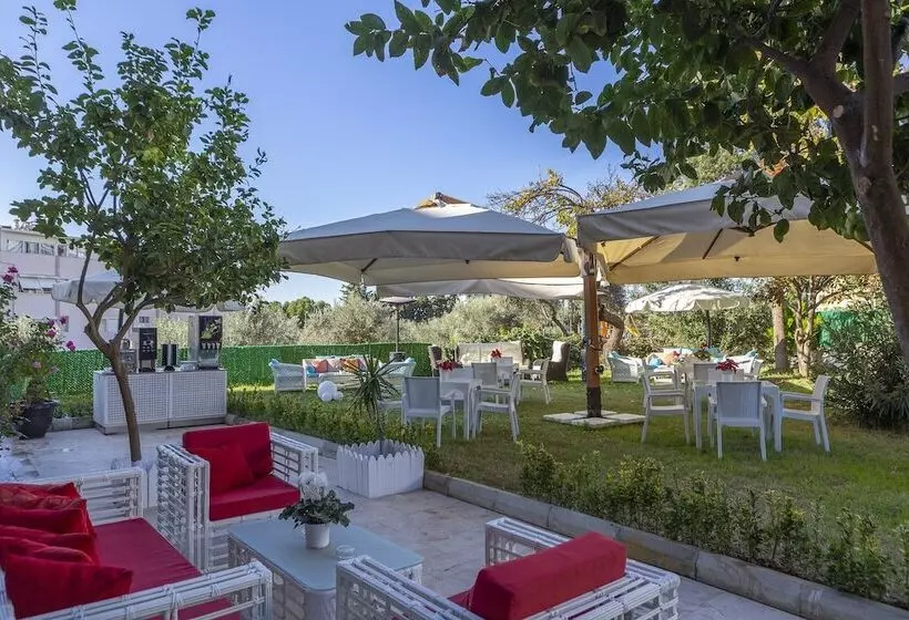 Fotos del hotel The View City:  3