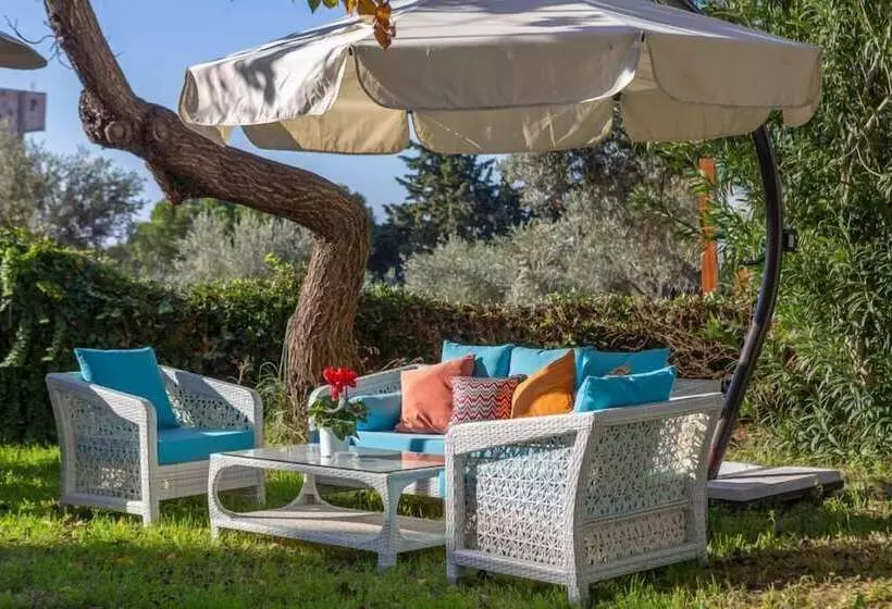 Fotos del hotel The View City:  7