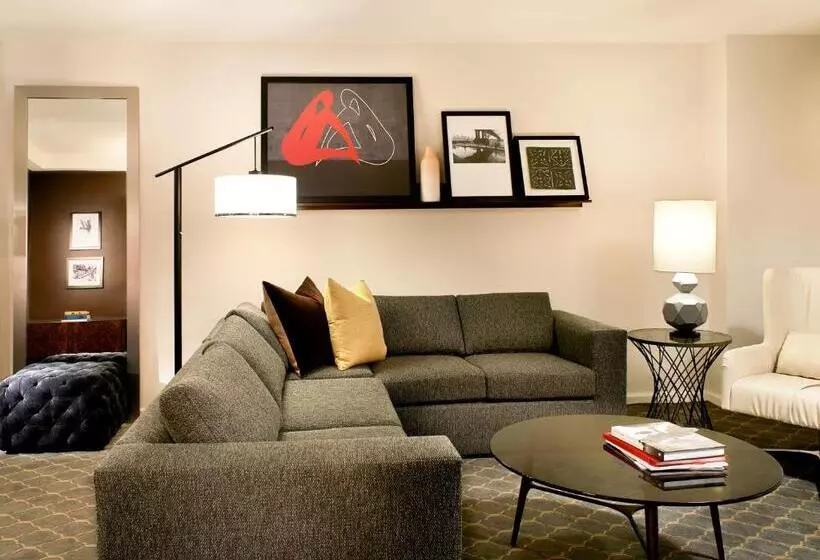 Fotos del hotel Fifty Hotel & Suites By Affinia:  20