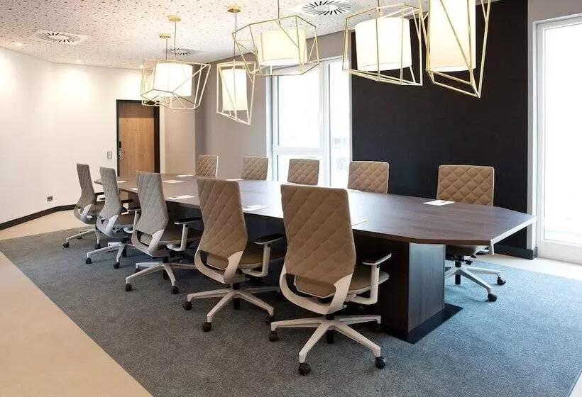 Fotos del hotel Hampton By Hilton Munich Airport South:  9