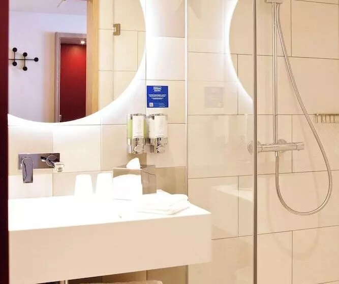 Fotos del hotel Hampton By Hilton Munich Airport South:  2