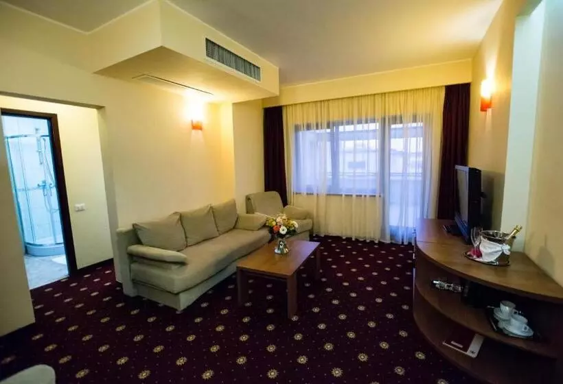 Fotos del hotel Ferdinand:  8