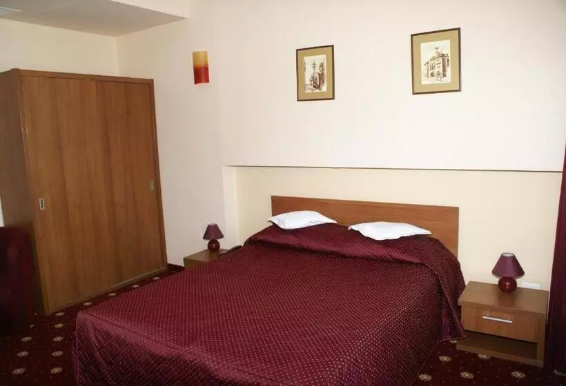 Fotos del hotel Ferdinand:  11