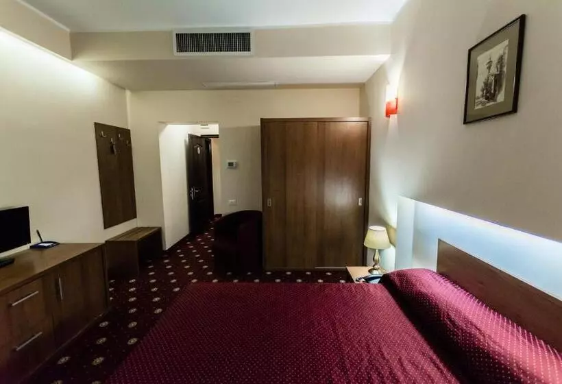 Fotos del hotel Ferdinand:  2