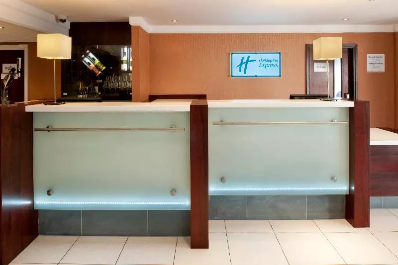 Fotos del hotel Holiday Inn Express Leeds East:  8