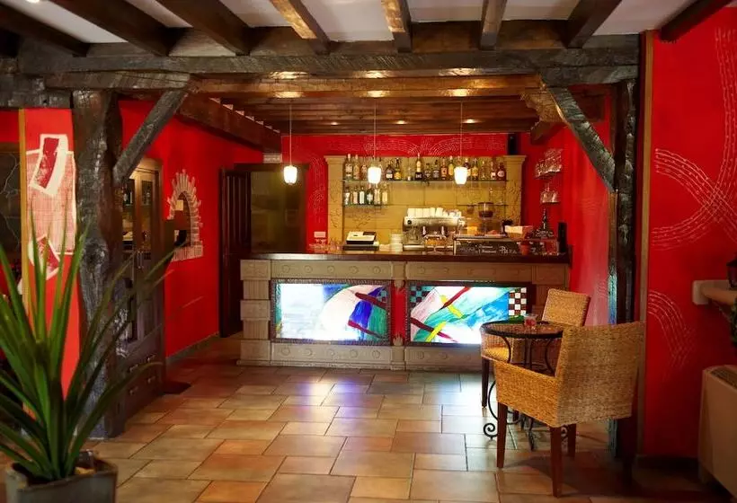 Fotos del hotel La Casona De Revolgo:  5