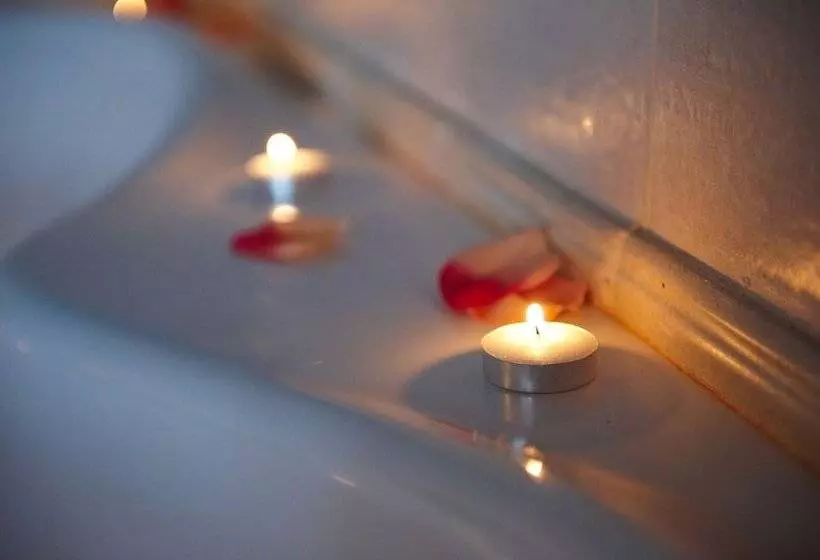 Fotos del hotel La Casona De Revolgo:  21