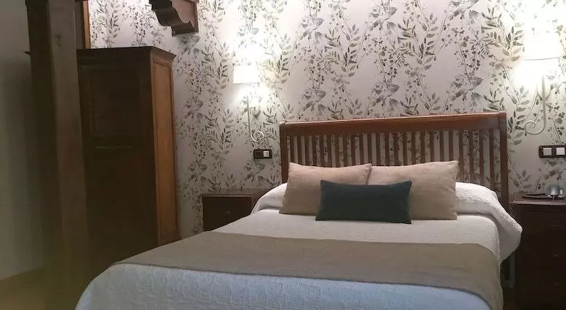 Fotos del hotel La Casona De Revolgo:  15