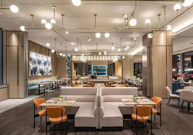 Fotos del hotel Hilton Garden Inn Shenzhen World Exhibition & Convention Center:  4