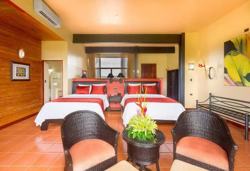 Fotos del hotel Arenal Kioro Suites & Spa:  2