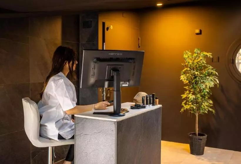 Fotos del hotel Black:  33