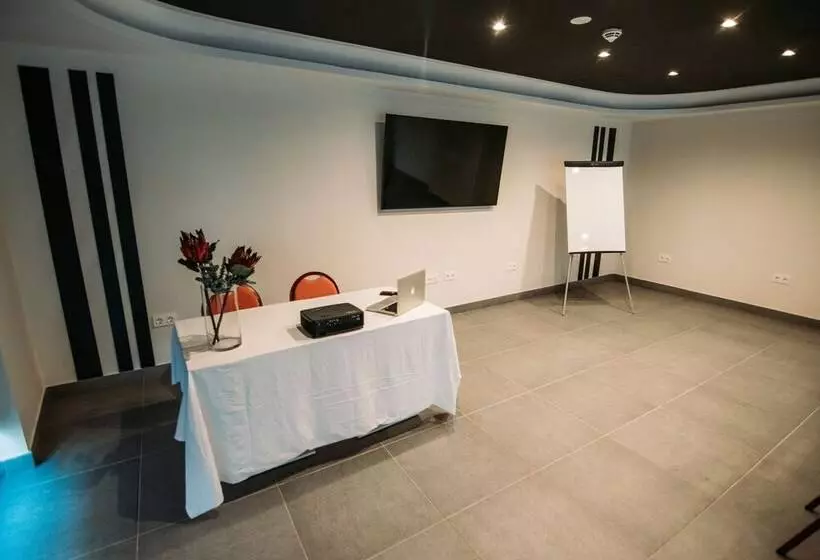 Fotos del hotel Urban Anaga:  25