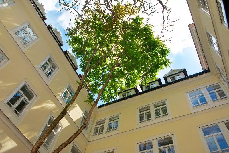 Fotos del hotel The Levante Rathaus Apartments:  9