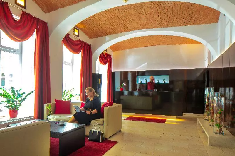 Fotos del hotel The Levante Rathaus Apartments:  10