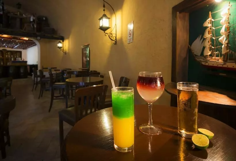 Fotos del hotel Vista Playa De Oro Manzanillo:  19