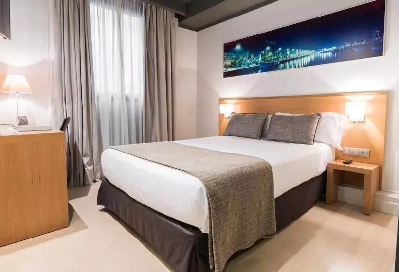 Fotos del hotel Arc La Rambla:  14