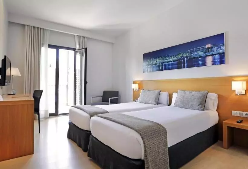 Fotos del hotel Arc La Rambla:  13