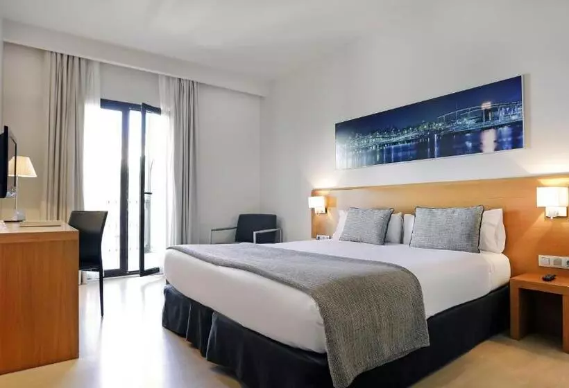 Fotos del hotel Arc La Rambla:  16