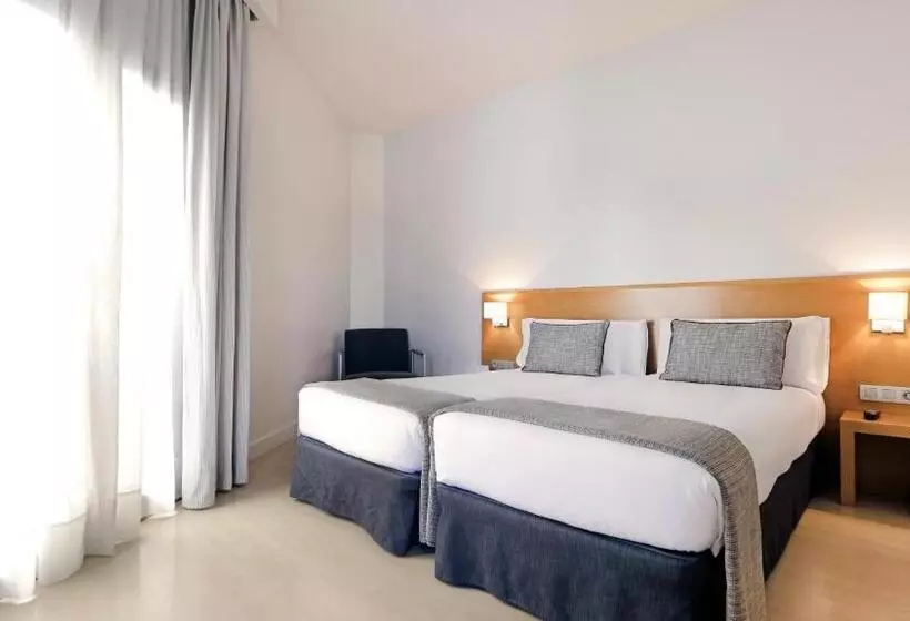 Fotos del hotel Arc La Rambla:  11