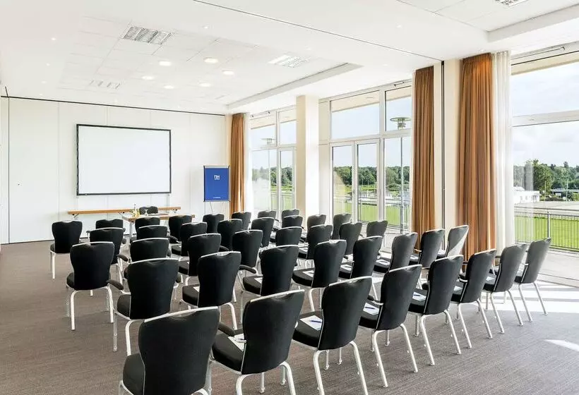 Fotos del hotel Nh Hamburg Horner Rennbahn:  33