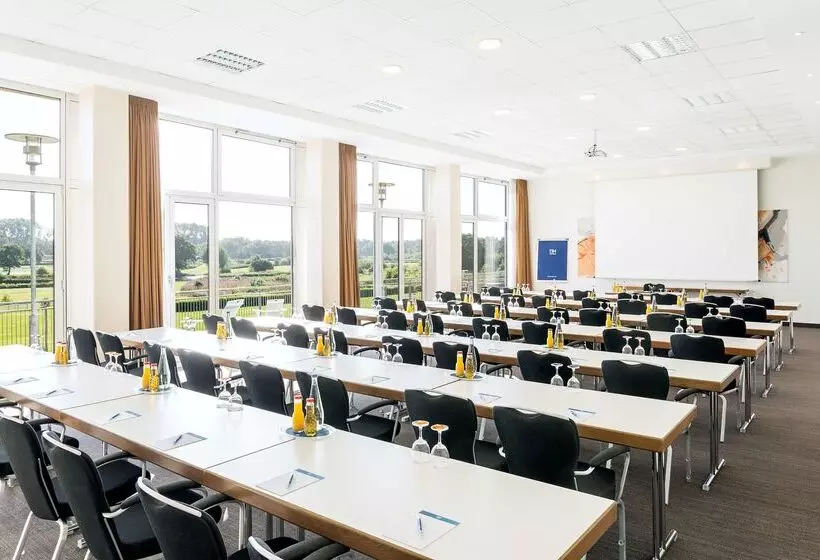 Fotos del hotel Nh Hamburg Horner Rennbahn:  30